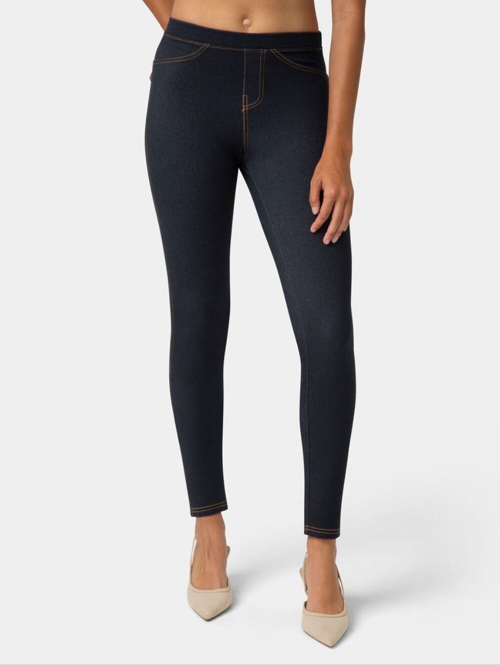 🌟3 for $18!🌟Dark Wash Denim Jeggings with Contrast Stitching
